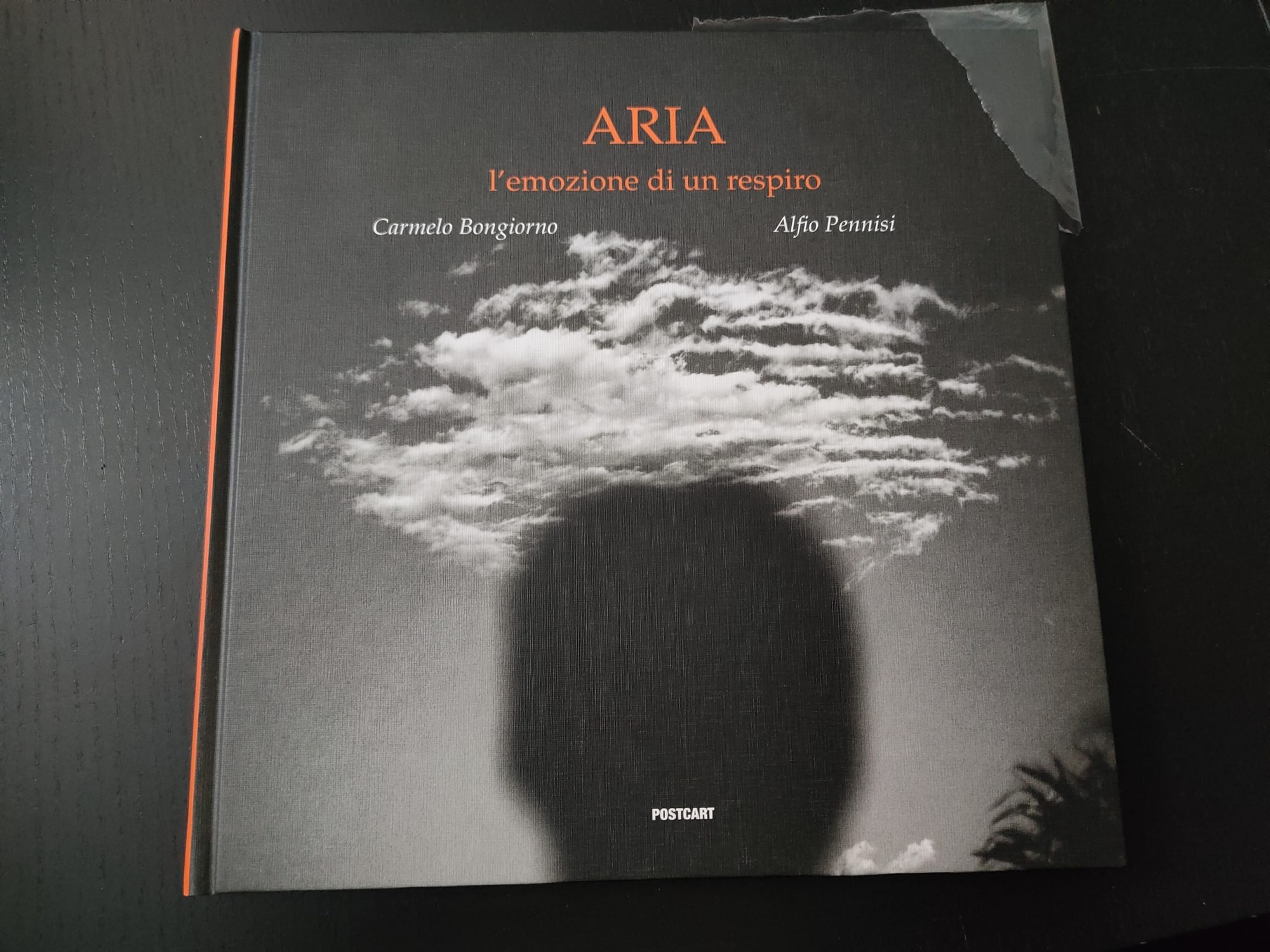 La copertina del libro «ARIA — l'emozione di un respiro»